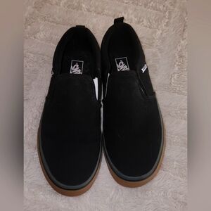 Youth Black Vans size 6.0 NWOT